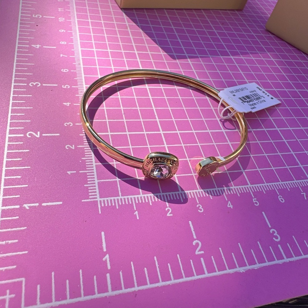 Michael Kors Brass adjustable bracelet bangle MKJX8154710 diamond logo signature - Picture 4 of 11